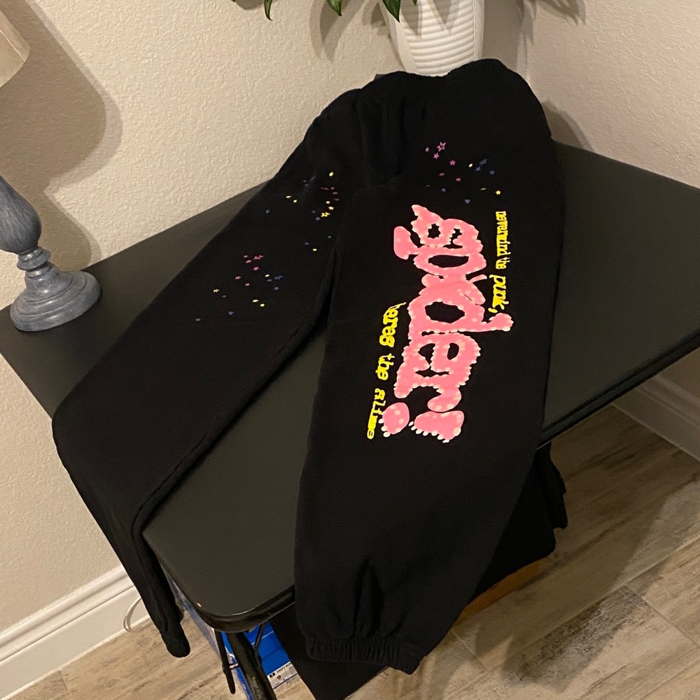 *STEAL* Spider Sweatpants